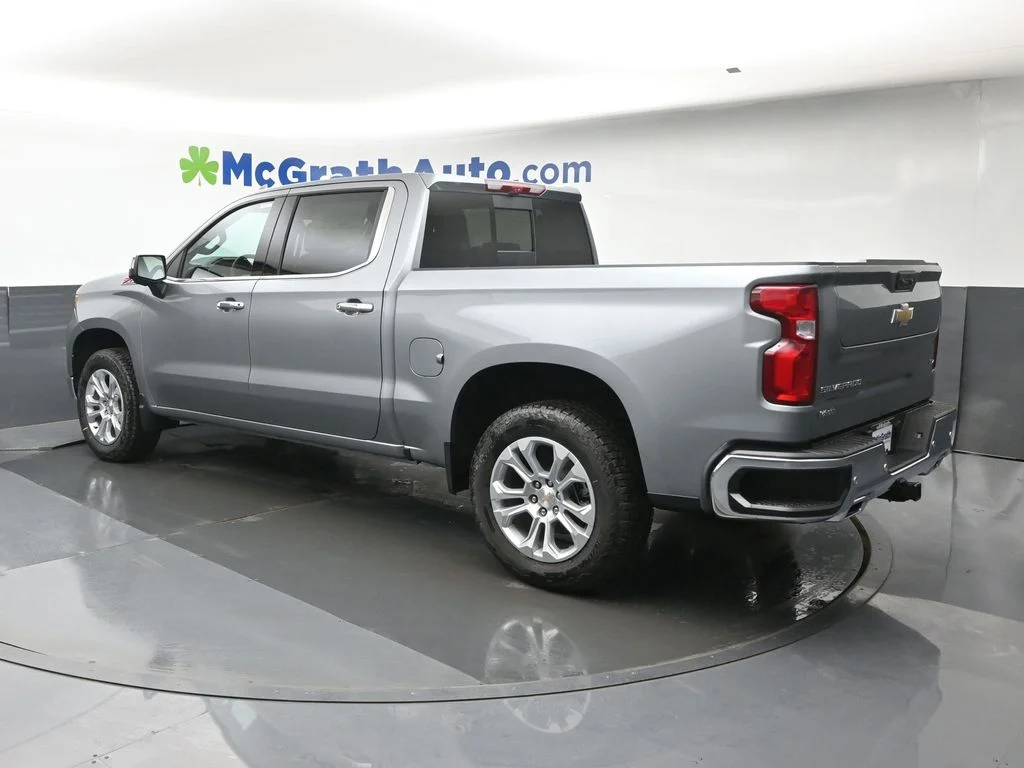 New 2026 Gray Chevrolet LTZ image 28