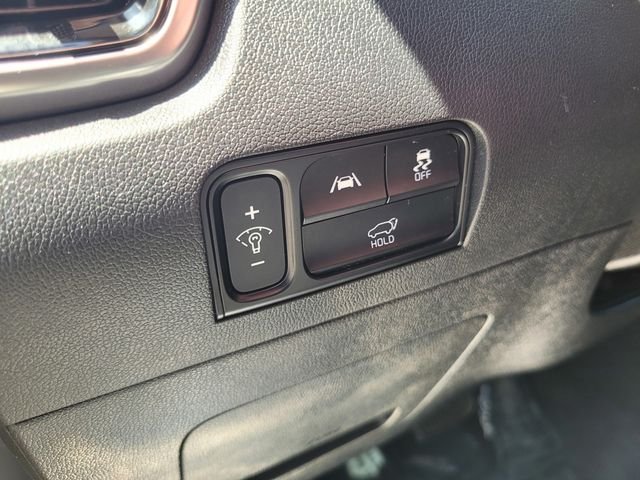 Used 2021 Beige Kia SX image 19