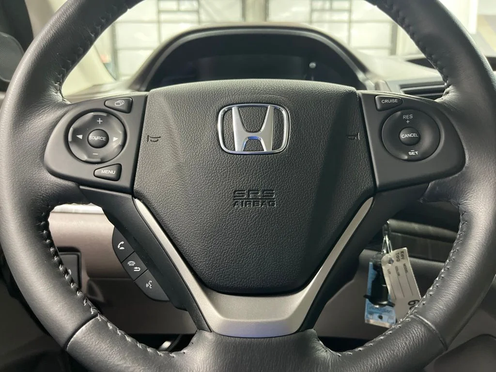 Used 2014 White Diamond Pearl Honda EX-L image 16