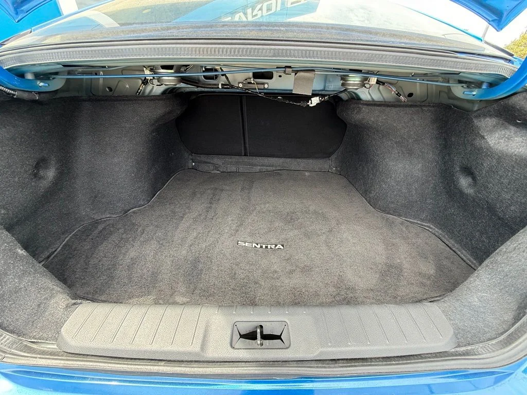 Used 2025 Blue Nissan SV image 10