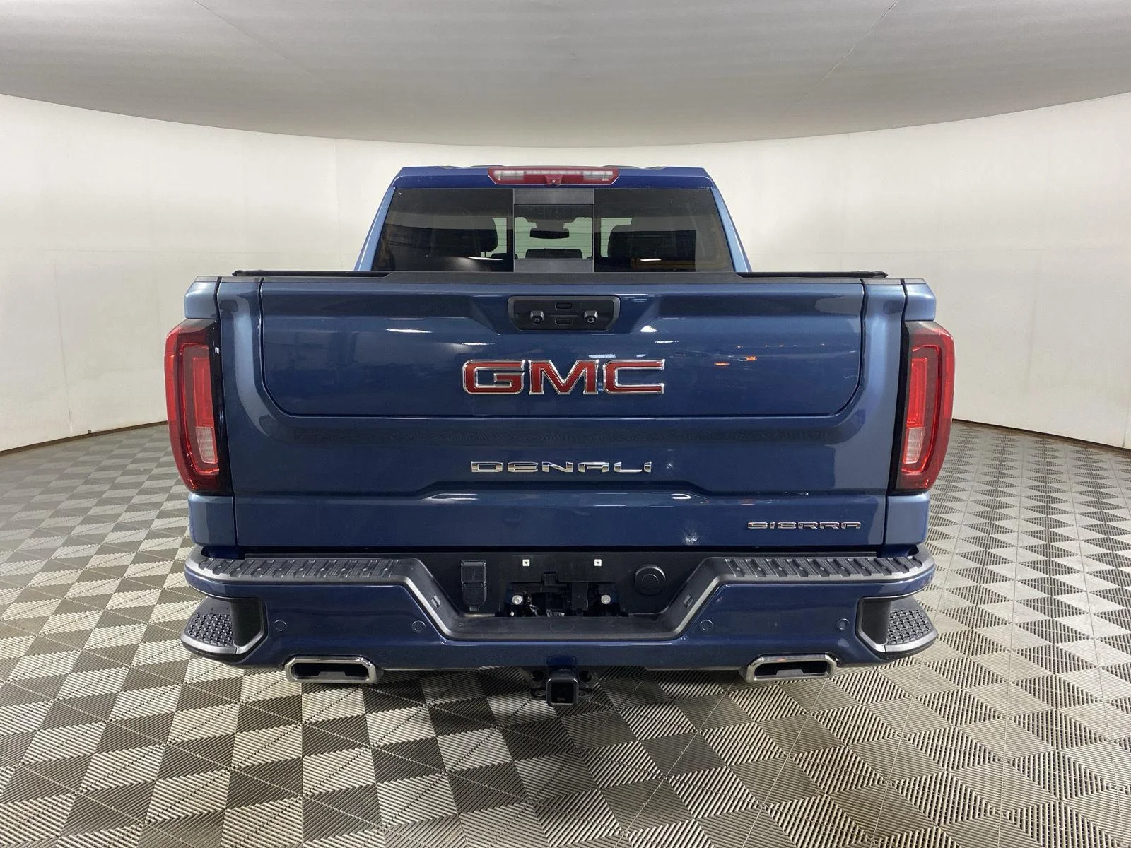 Used 2024 Downpour Metallic GMC Denali image 6