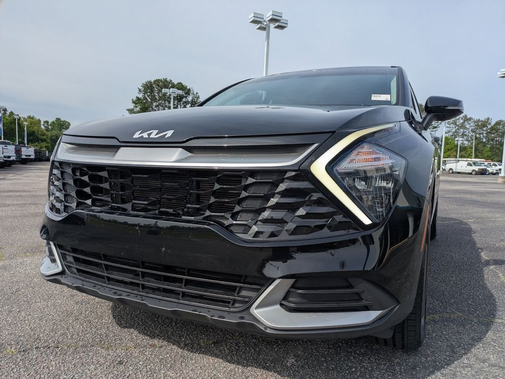Used 2023 Black Kia EX image 10
