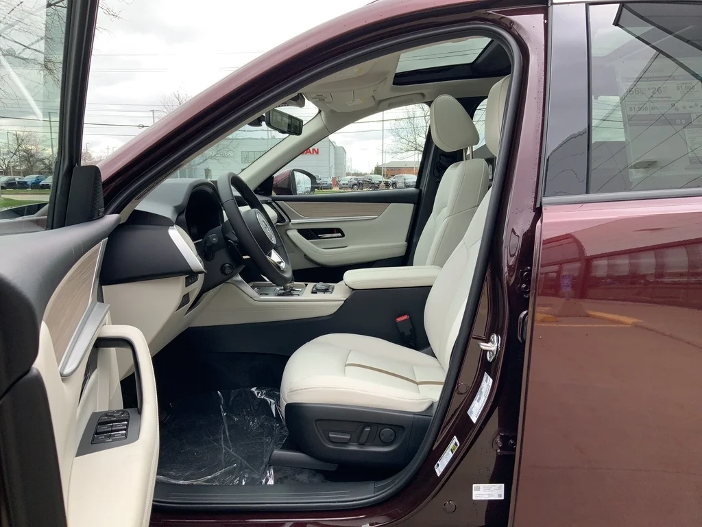 2026 Mazda CX-90 Premium Plus Package - Photo 9
