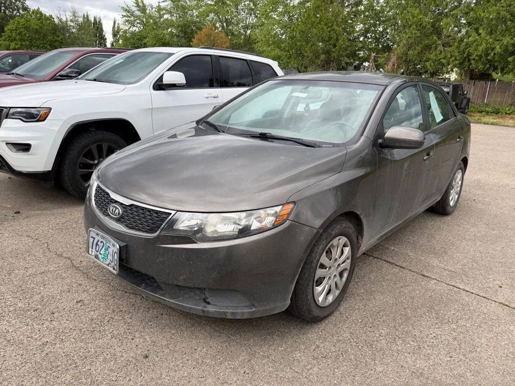 Used 2012 Brown Kia EX image 3