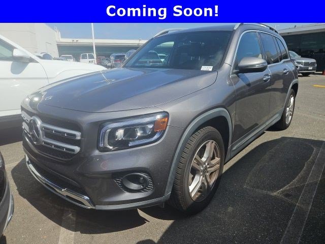 2022 Mercedes-Benz GLB GLB 250 4MATIC's photo