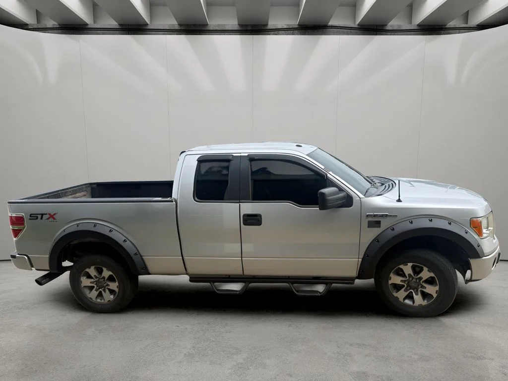 Used 2014 Ingot Silver Metallic Ford STX image 5