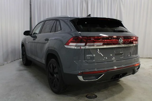 New 2026 Gray Volkswagen 2.0T SE w/Technology image 24
