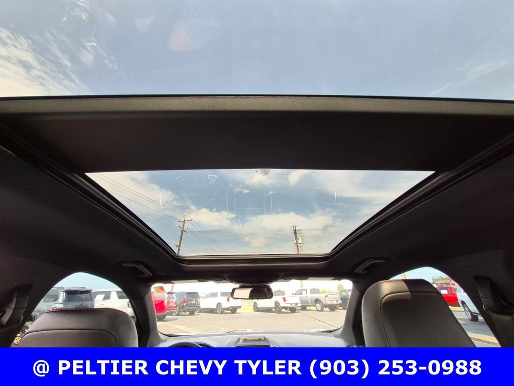 Used 2023  Ford SEL image 36