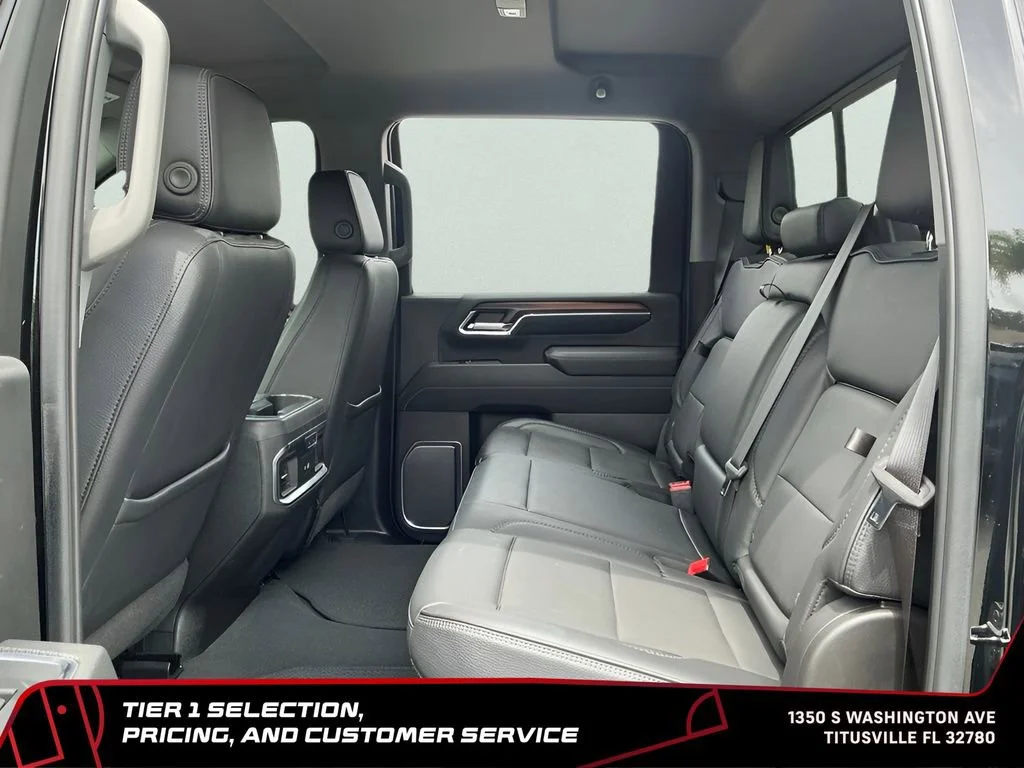 Used 2024 Onyx Black GMC Denali image 26