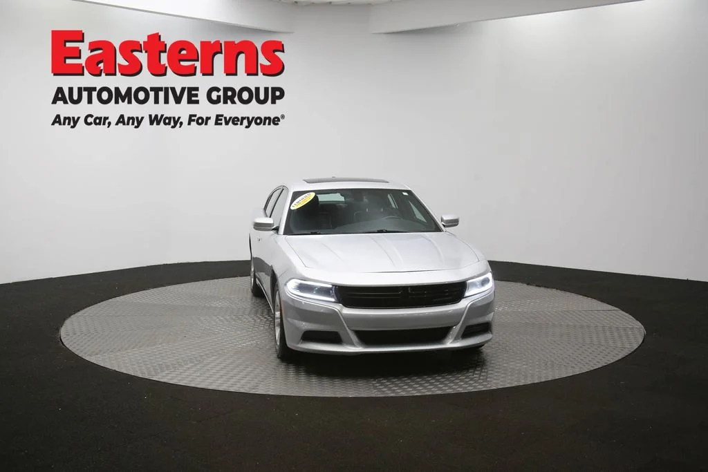 Used 2022 Silver Dodge SXT image 50