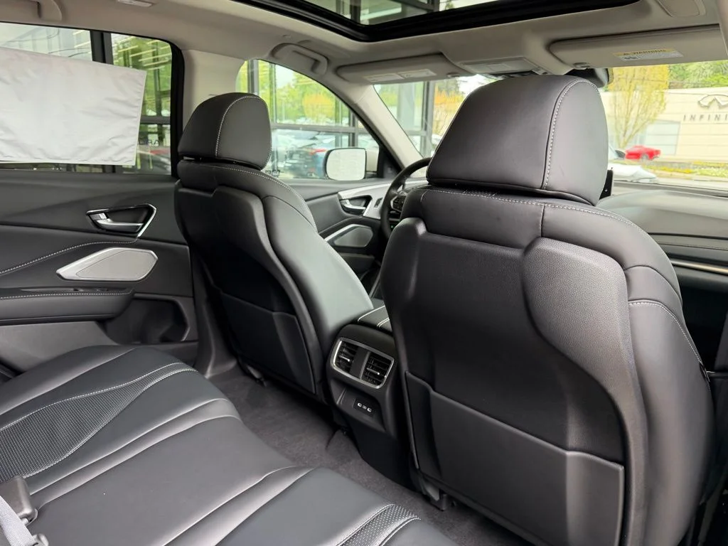 New 2026 Platinum White Pearl Acura SH-AWD with Technology Package image 31