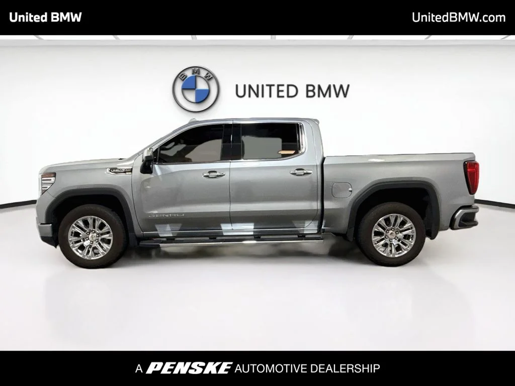 Used 2025 Sterling Metallic GMC Denali image 8