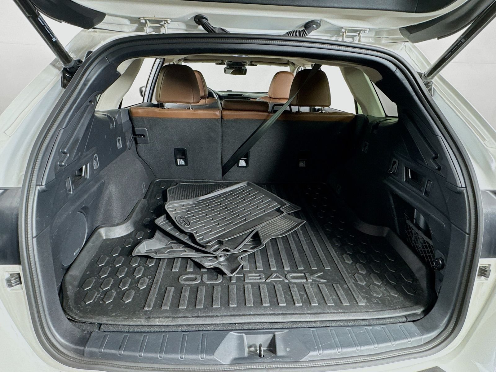 Used 2024 Crystal White Pearl Subaru Touring image 20