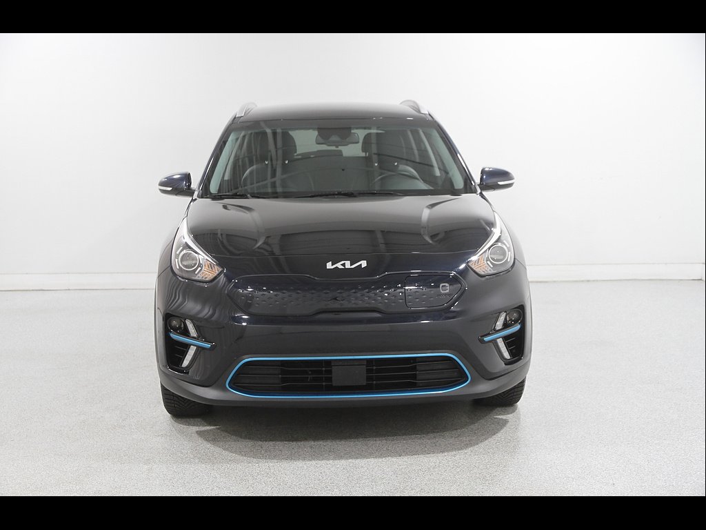 Used 2022 Kia Niro EX with VIN KNDCC3LG0N5142566 for sale in Mentor, OH