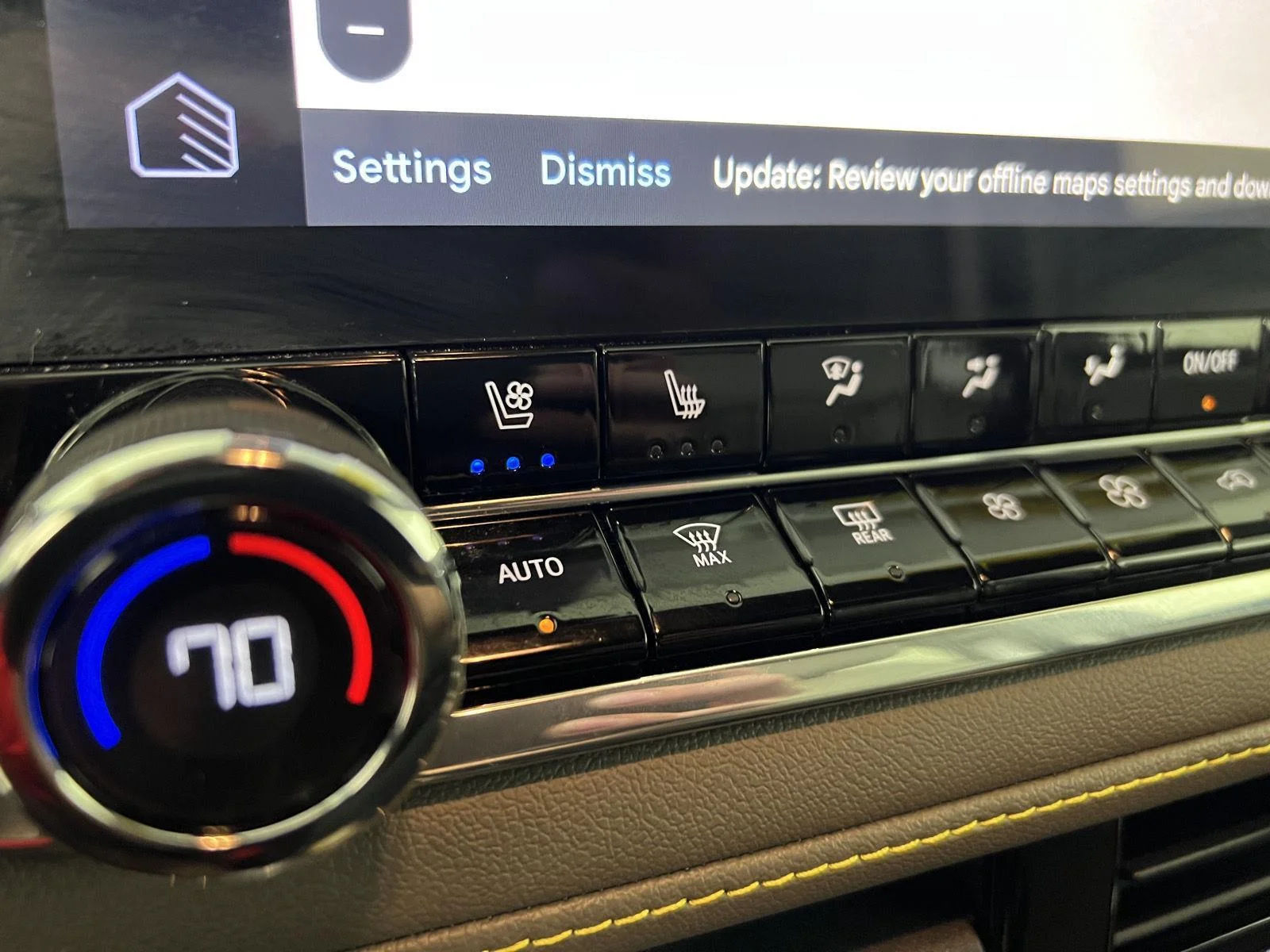 Used 2023 Black Chevrolet ZR2 image 13