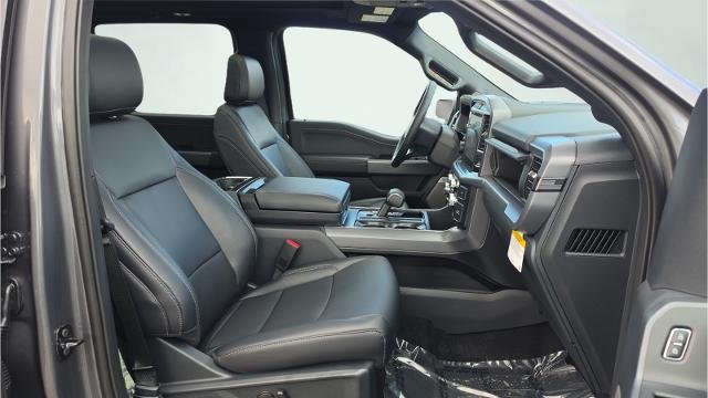 New 2026 Carbonized Gray Metallic Ford XLT image 56