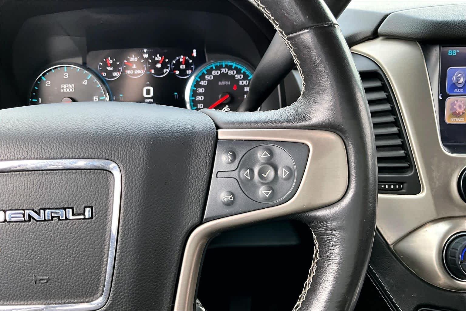 Used 2018 Onyx Black GMC Denali image 25