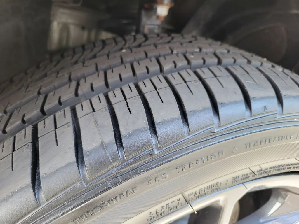 Used 2023 Gray Dodge SXT image 28