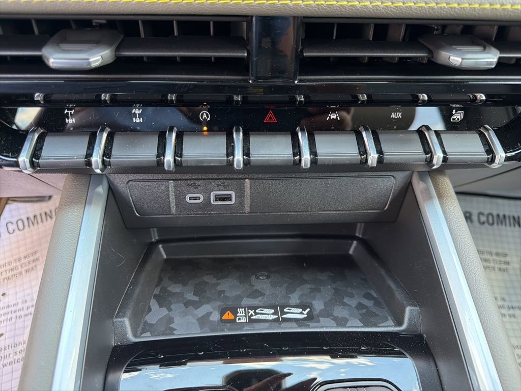 2026 Chevrolet Colorado ZR2 - Photo 32