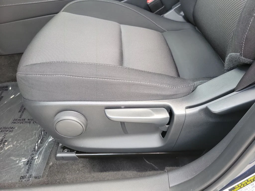 Certified Used 2025 Blue Mazda 2.5 S image 11