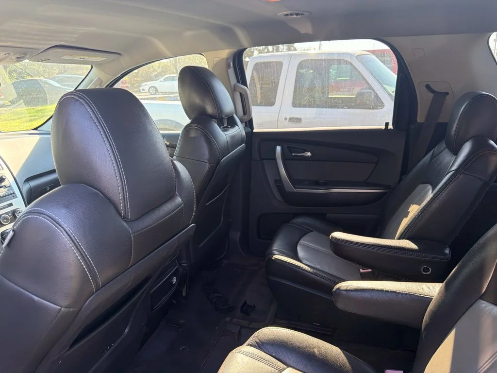 Used 2010 Brown GMC SLE image 15