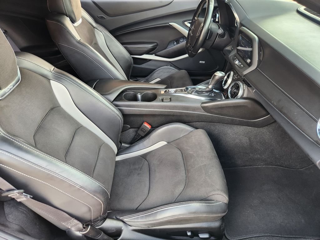 Used 2023 Sharkskin Metallic Chevrolet LT1 image 15