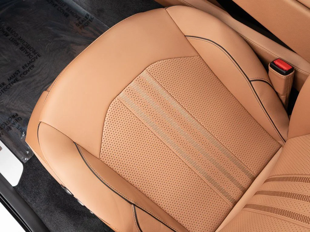 New 2026 Onyx Black Aston Martin 707 image 19