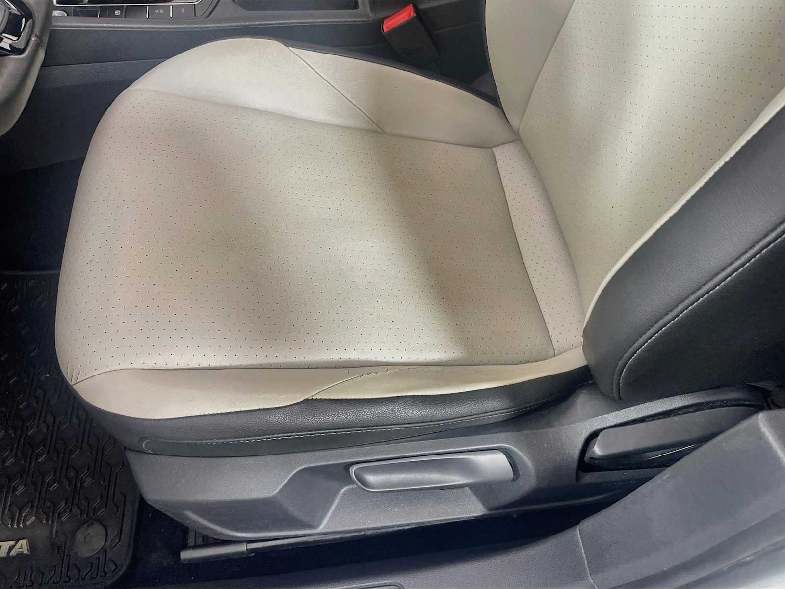 Used 2020 Pyrite Silver Metallic Volkswagen R-Line image 16