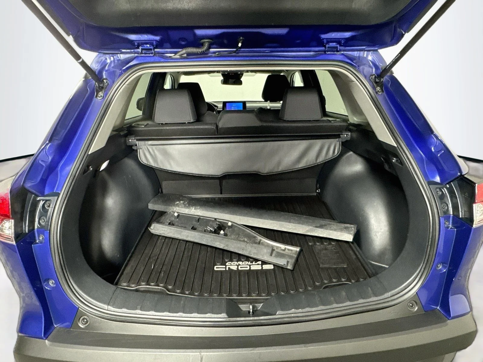 Used 2024 Blue Toyota LE image 21