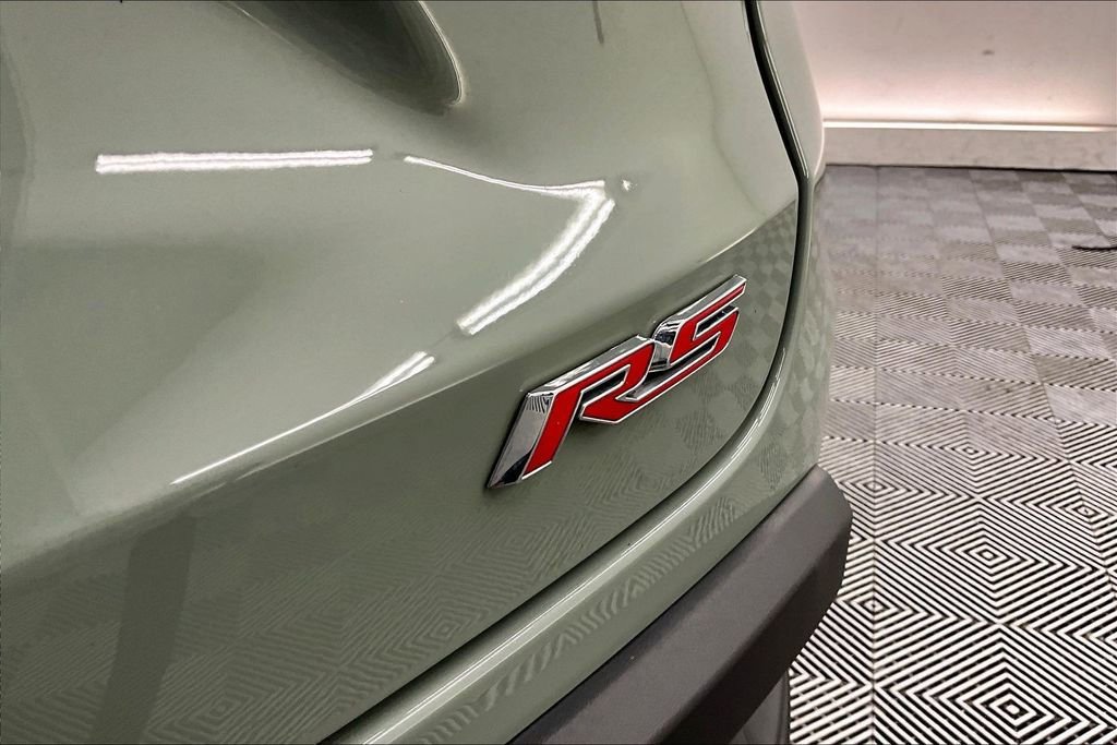 Used 2024 Cacti Green Chevrolet 1RS image 7