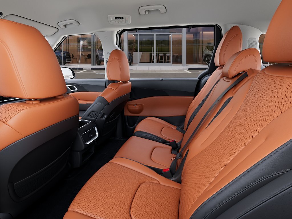 New 2026 Aurora Black Pearl Kia EX image 18