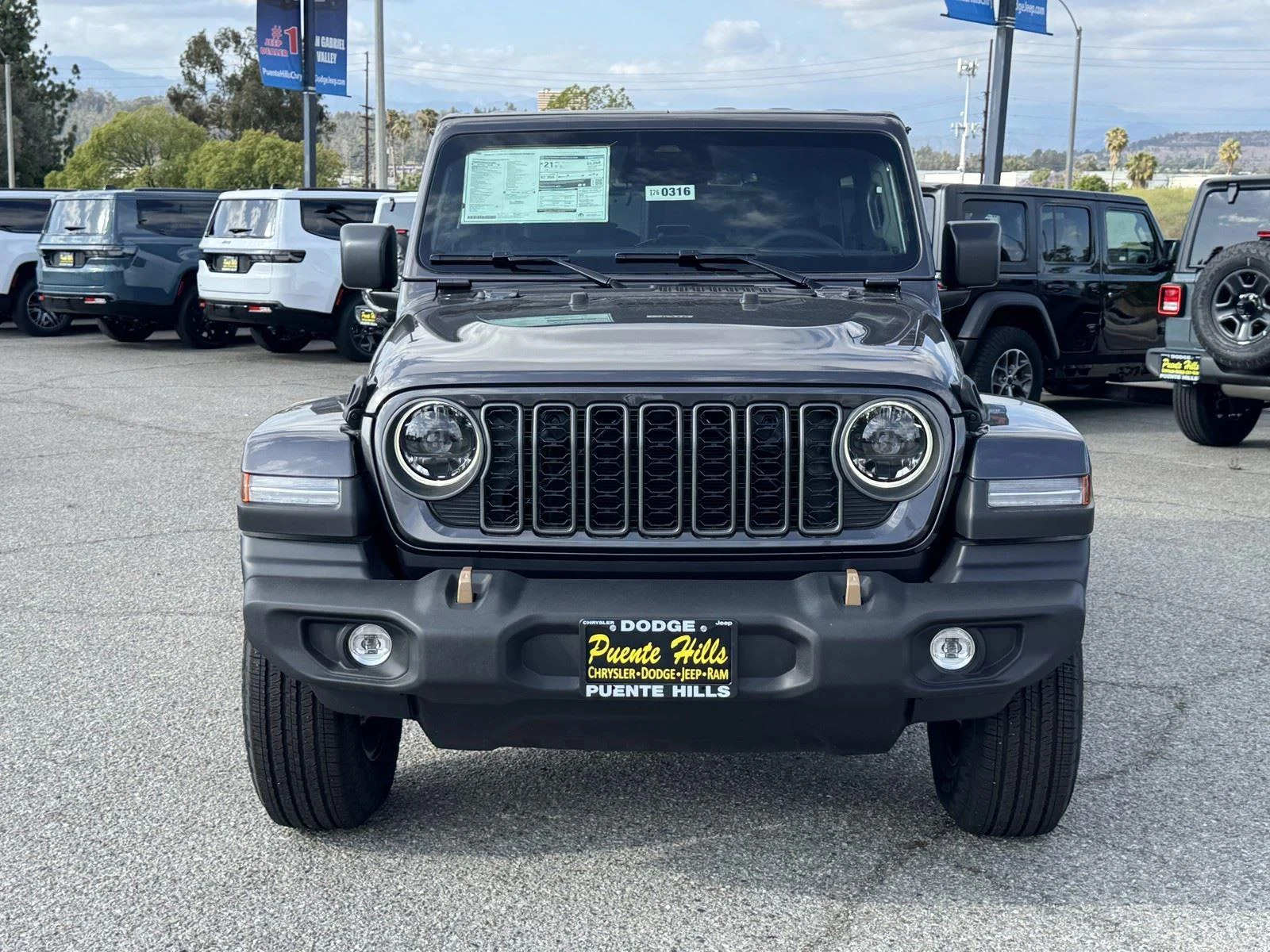 New 2026 Granite Crystal Metallic Clearcoat Jeep 85th Anniversary image 2