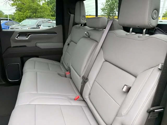 New 2026 Summit White GMC SLT image 21