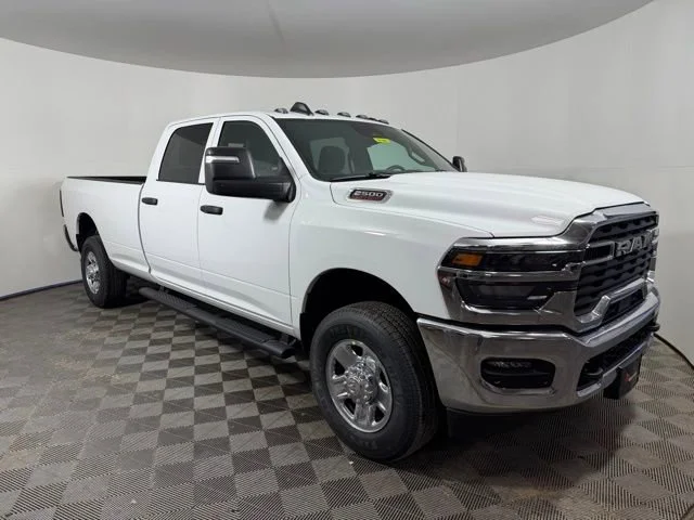 2026 RAM 2500 Tradesman 4X4 Crew Cab LWB's photo