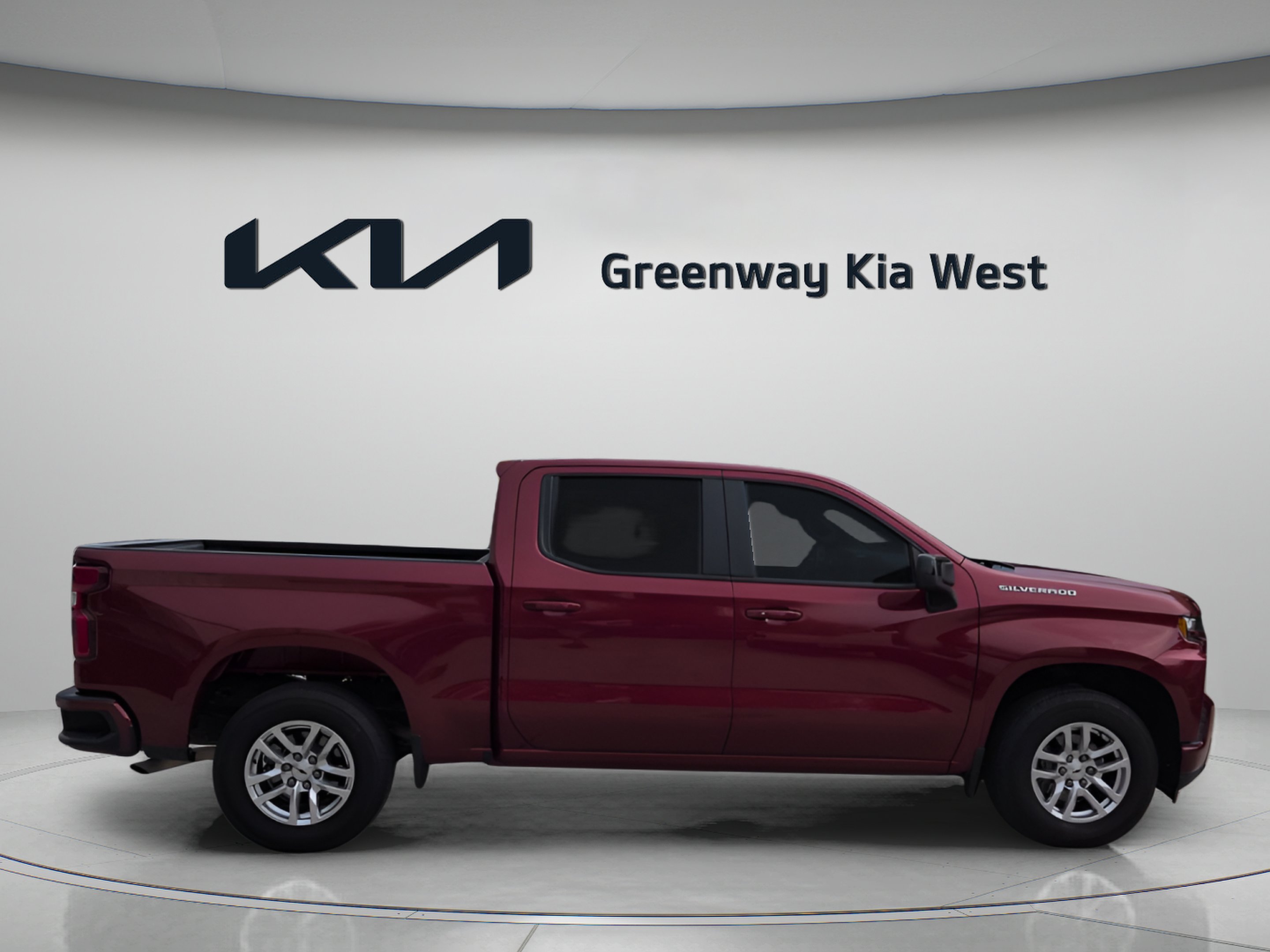 Used 2020 Cajun Red Tintcoat Chevrolet RST image 9
