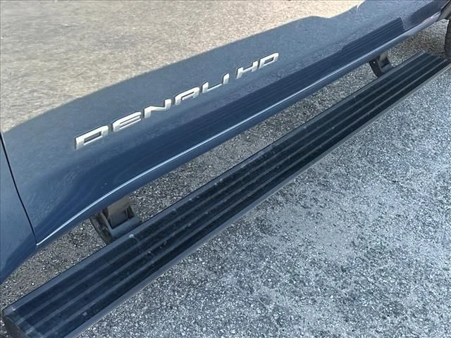 Used 2024  GMC Denali image 16