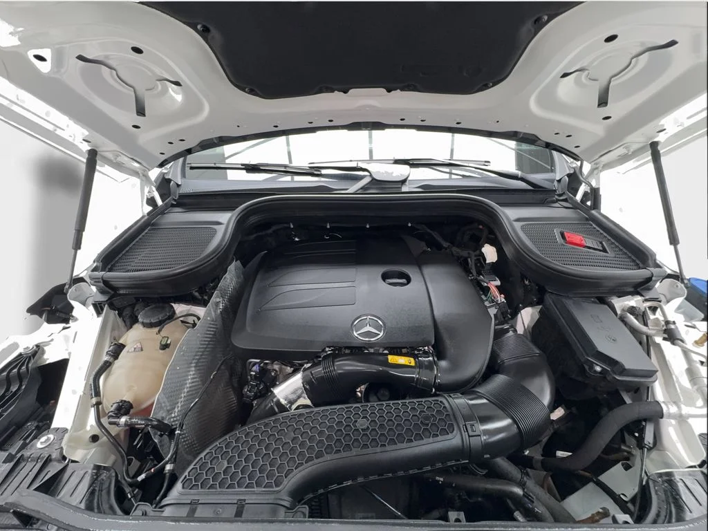 Used 2022 White Mercedes-Benz GLE 350 image 17