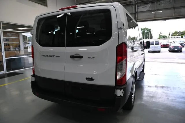 2024 Ford Transit Passenger Van XLT - Photo 6