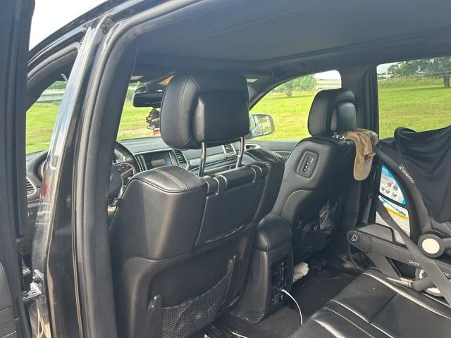 Used 2014 Black Jeep Overland image 9