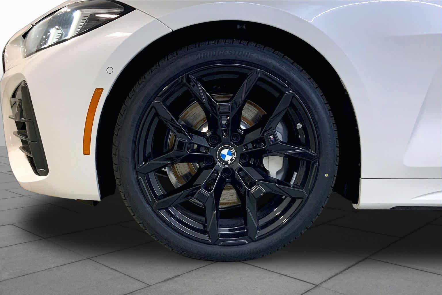 New 2027 Mineral White Metallic BMW 430i xDrive image 11