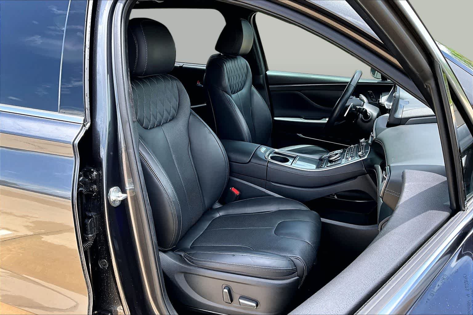 Used 2023 Portofino Gray Hyundai Calligraphy image 9