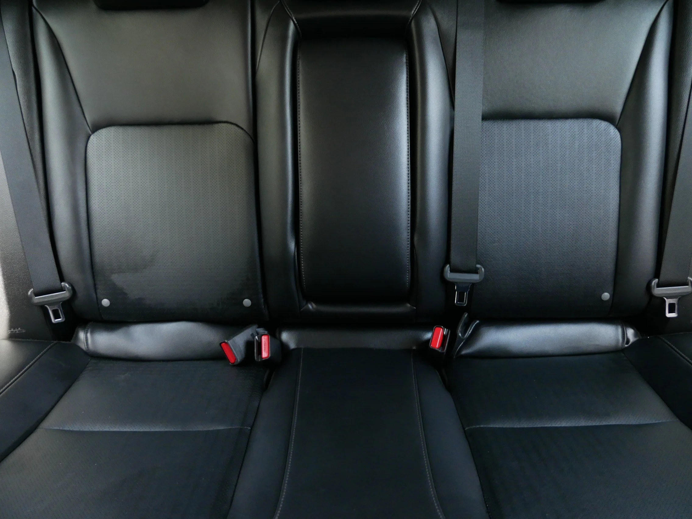 2024 Honda Civic Hatchback EX-L - Photo 14