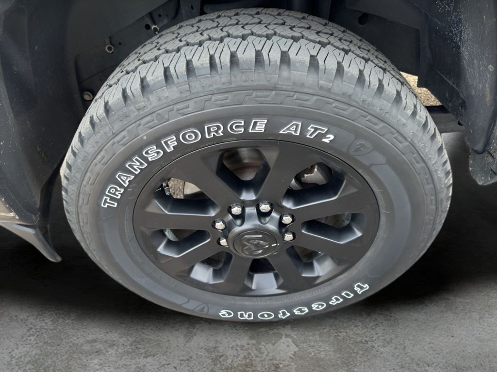 Used 2022 Granite Crystal Metallic Clearcoat Ram Laramie image 29