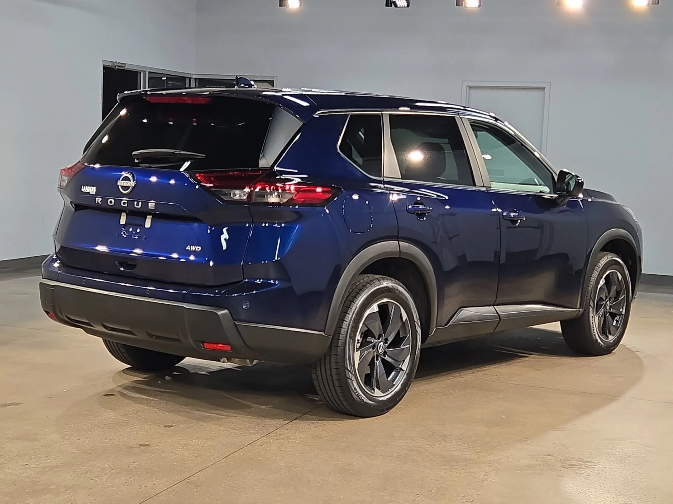 2025 Nissan Rogue SV - Photo 7