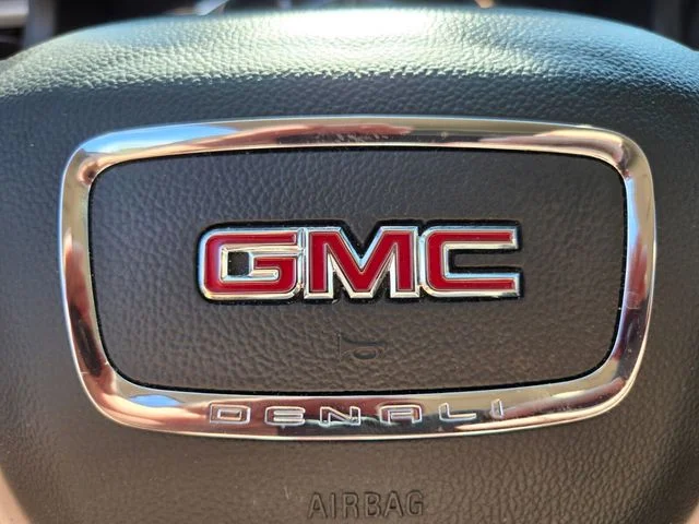 Used 2023 Red GMC Denali image 33