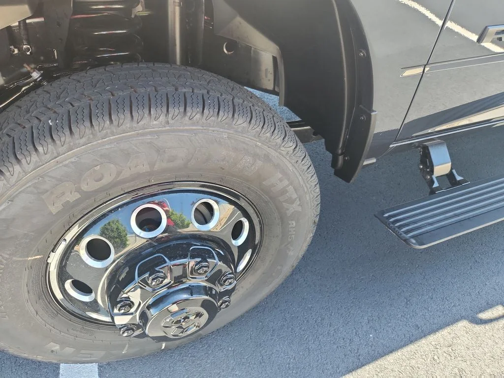 New 2026 Forged Blue Metallic Exterior Paint RAM Laramie image 24