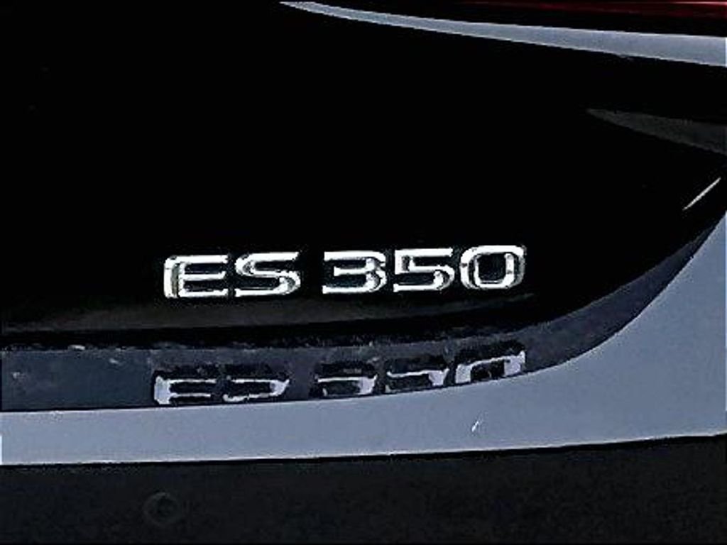 Used 2019 Black Lexus 350 Ultra Luxury image 10