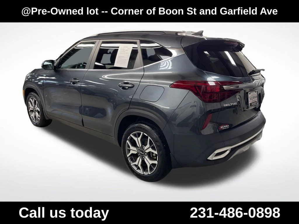 Used 2023 Gray Kia EX image 4