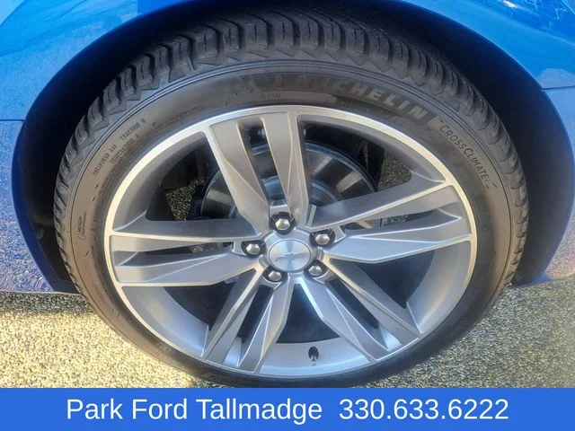 Used 2018 Hyper Blue Metallic Chevrolet 2LT image 10