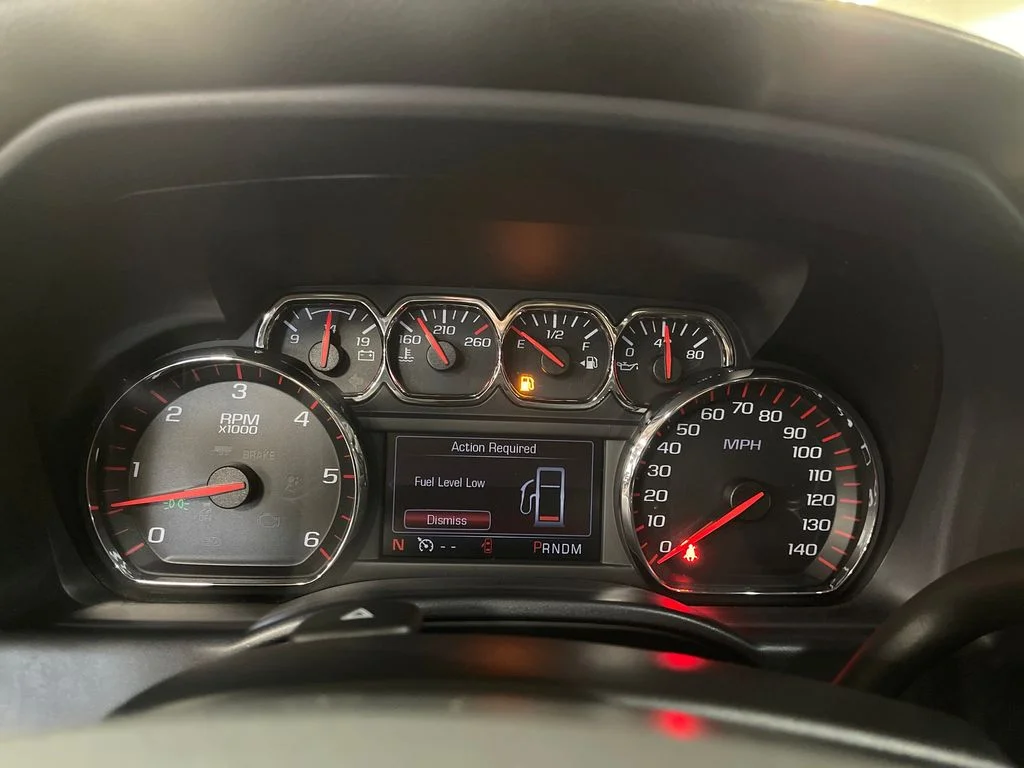Used 2016 Silver GMC SLE image 21